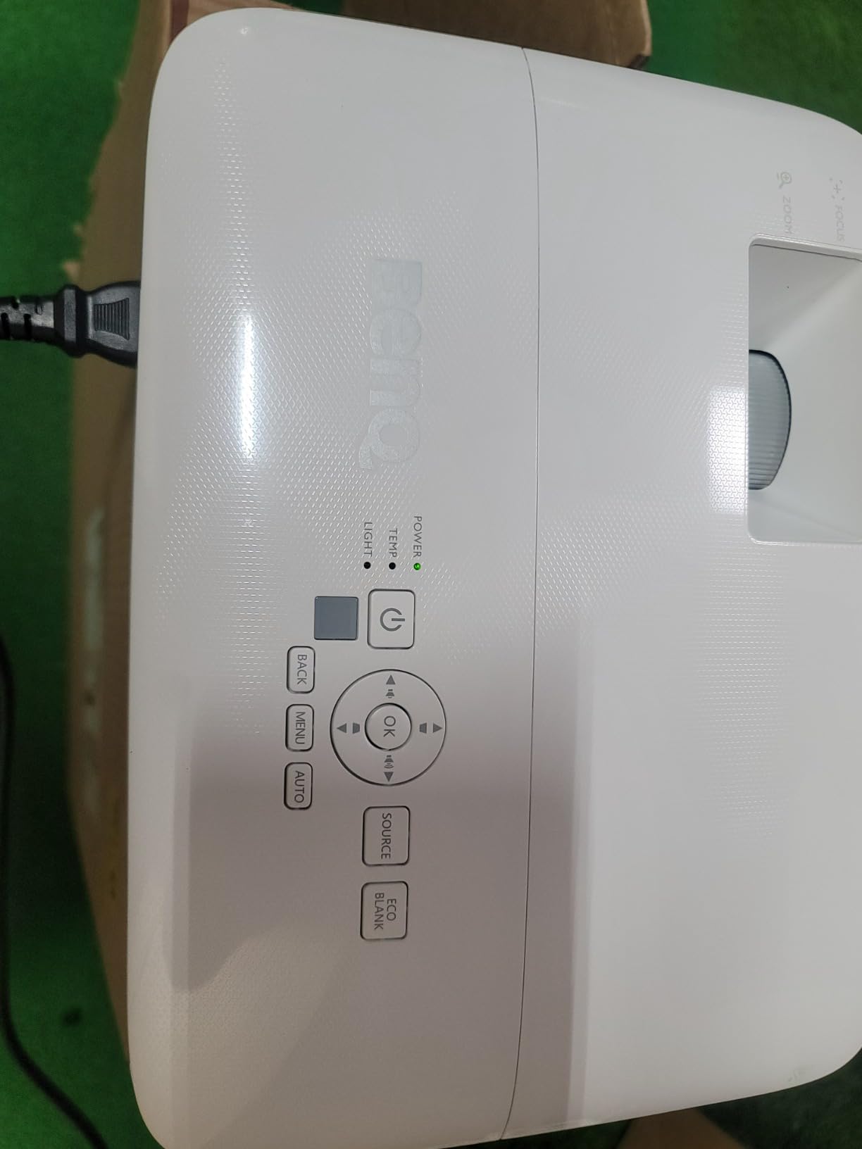 BenQ SVGA MS560 | DLP Business Projector | 4000 Lumens | Glass Lens for Image Accuracy and Clarity | Dual HDMI, VGA | Auto Keystone Correction customer photo 2