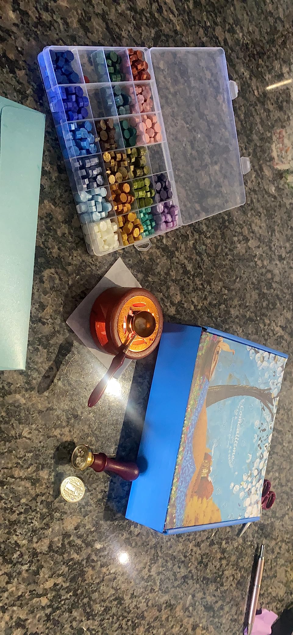 Comealltime Wax Seal Kit with Gift Box, 624 Pcs 24 Colors Sealing Beads, 2 Pcs Stamps, Sealing Wax Warmer, Metallic Pen, Envelope, Candles for Wedding Birthday Gift and DIY Craft customer photo 1