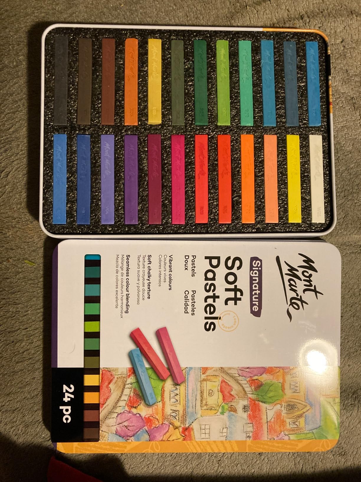Mont Marte Soft Pastels in Tin Box Signature 48pc, 48 Assorted Colors, Vibrant Pastel Sticks, Great Blending, Comes in Storage Case customer photo 2