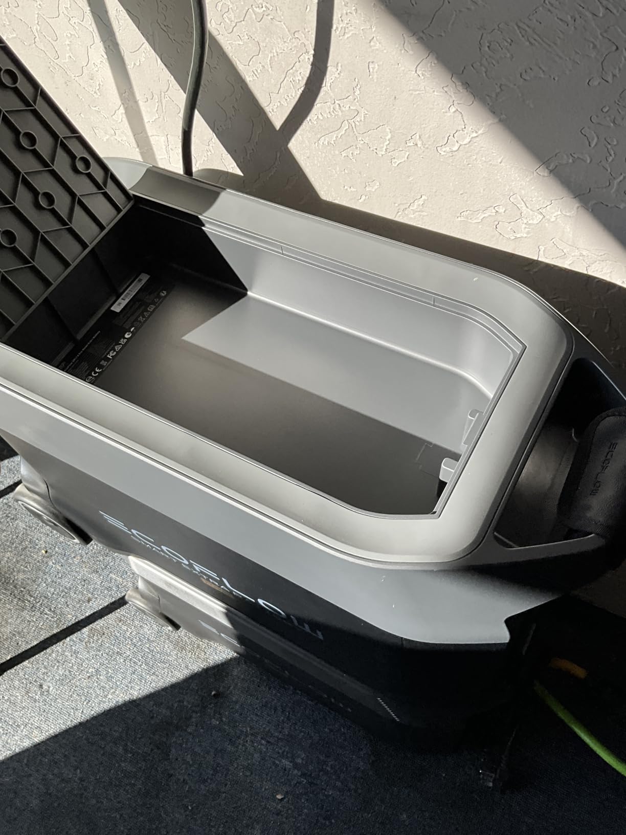 EF ECOFLOW DELTA Pro Extra Battery 3600Wh, 2.7H to Full Charge, Battery Backup for Home Use, Blackout, Camping, RV customer photo 1