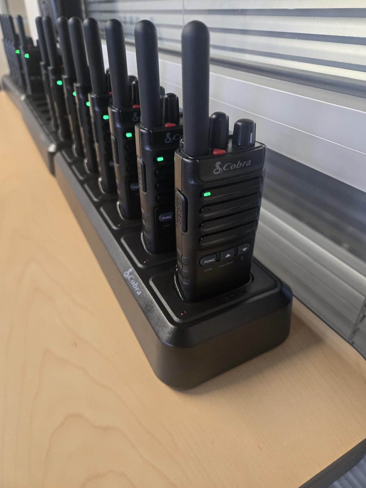 Cobra PX650 BCH6 - Professional/Business Walkie Talkies - Rechargeable, 300,000 sq. ft/25 Floor Range, Dust Protected and Splashproof (IP54 rating), Two-Way Radio Set (6-Pack) customer photo 1