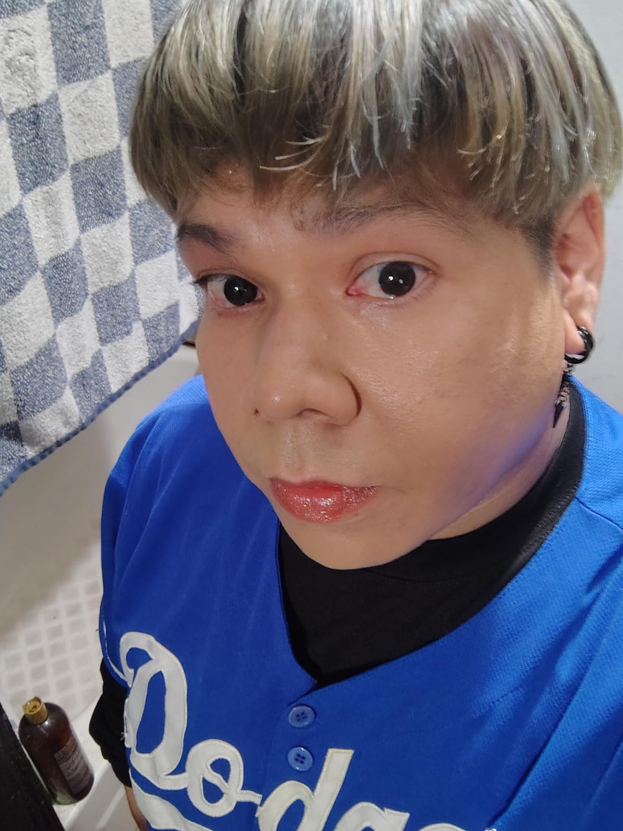 WOAK C4 - Men's Tinted Moisturizer BB CC Cream Foundation - Color Correcting Camo Complex - Hybrid Skin Care (Light) customer photo 2