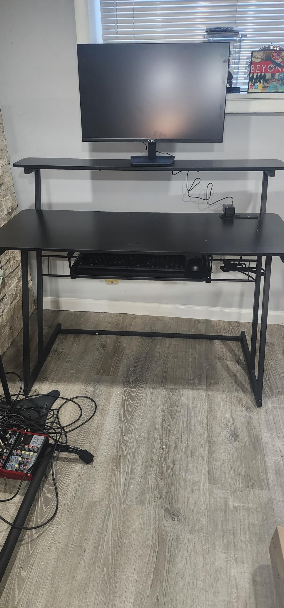 Armocity Music Studio Desk Production Workstation - Recording Studio Desk for Producer with Power Outlet, Studio Workstation for Music Recording, Home Studio Table Desk, Black customer photo 2