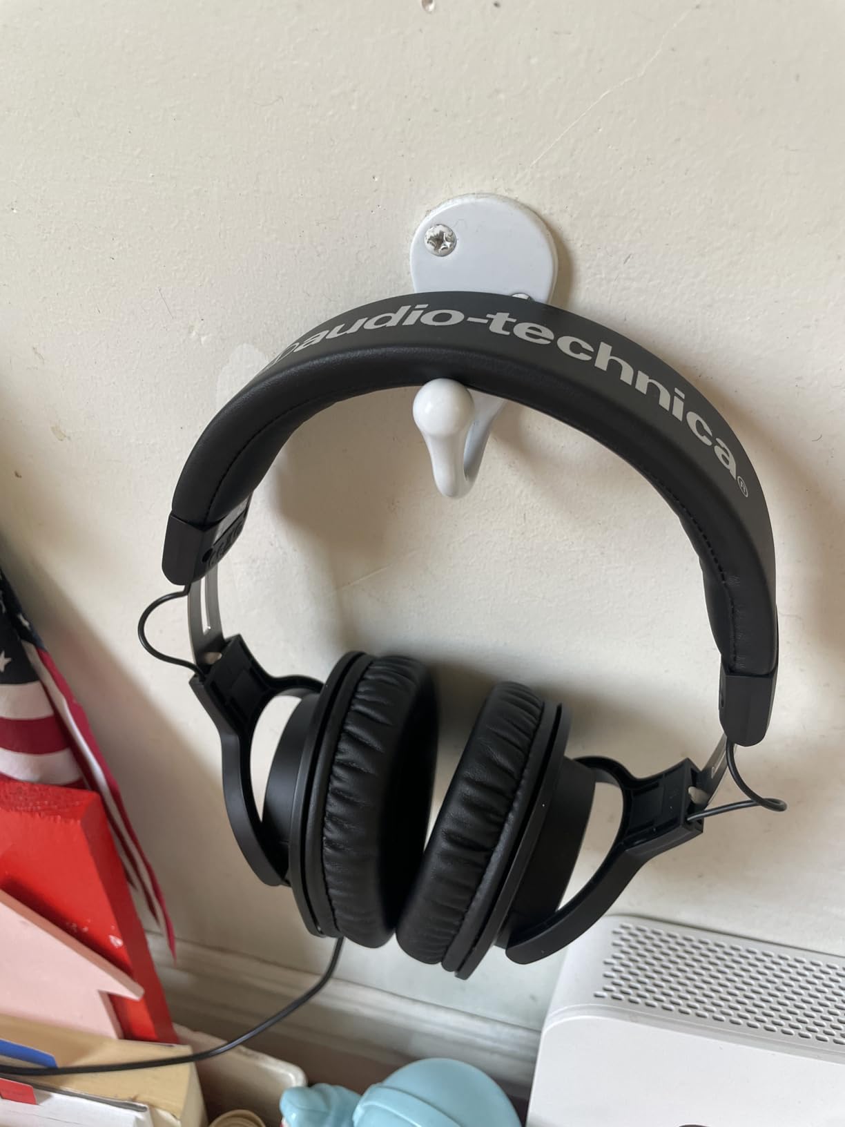 Audio-Technica ATH-M20xBT Wireless Over-Ear Headphones, Black customer photo 1