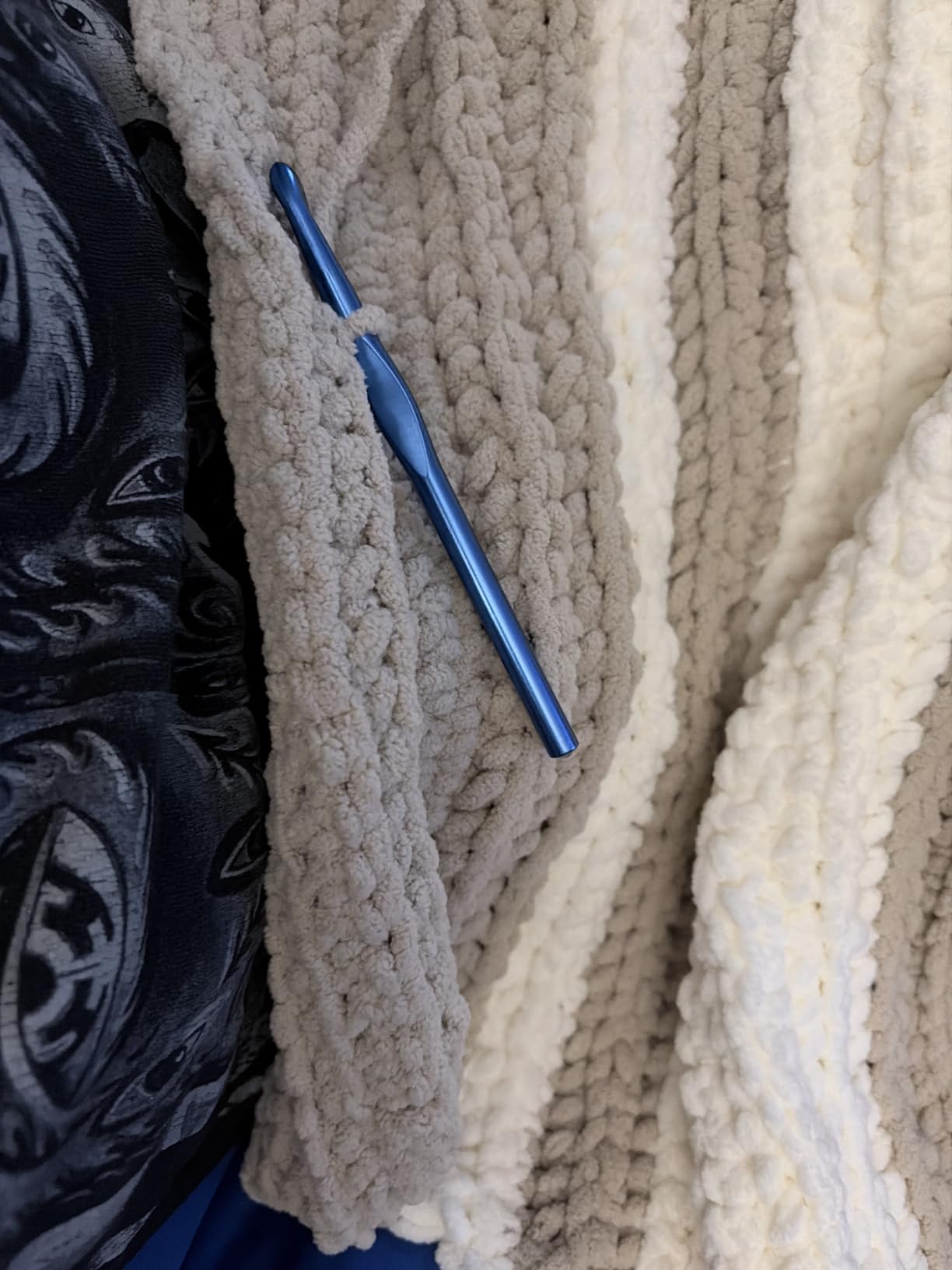 Bernat Blanket Ashen Titanium Yarn - 2 Pack of 300g/10.5oz - Polyester - 6 Super Bulky - 220 Yards - Knitting/Crochet customer photo 1
