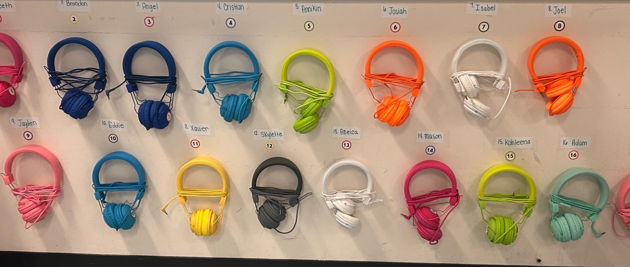 AILIHEN Classroom Headphones Kids 10-Pack for School Student K-12, On-Ear Premium Bulk Wired Headset with Mic, 85dB Volume Limited & SharePort customer photo 1