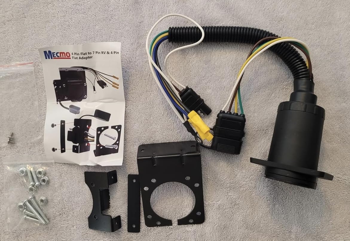 MECMO Multi-Tow 4-Way Flat to 7-Way RV Blade and 4-Way Flat Female End Trailer Wiring Adapter Connector Kit, 4 Pin Vehicle-Side Trailer Light Plug to Dual-output 7 Blade & 4 Flat with Mounting Bracket customer photo 2