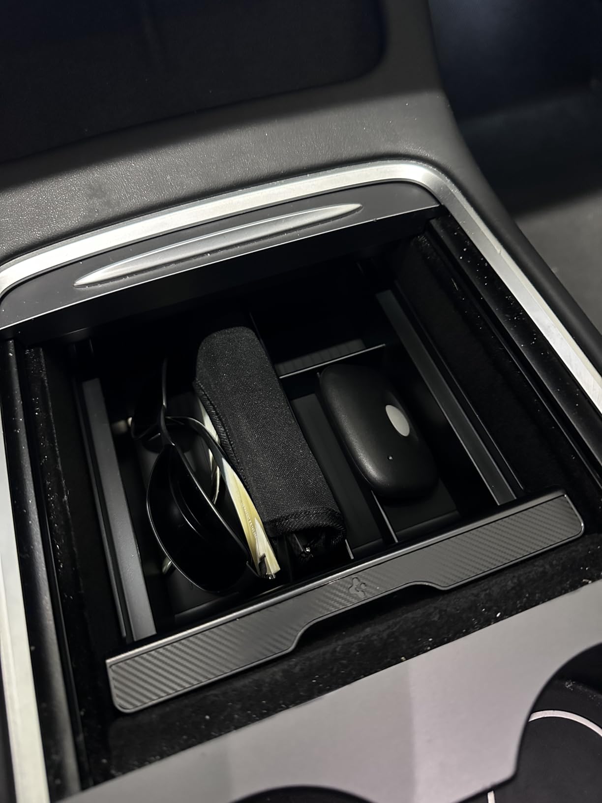 Spigen Center Console Organizer for Tesla Model Y (2021-2024) & Model 3 (2021-2023) [Not for Model Y Juniper 2025/26 and Model 3 Highland (2024/25)] customer photo 2