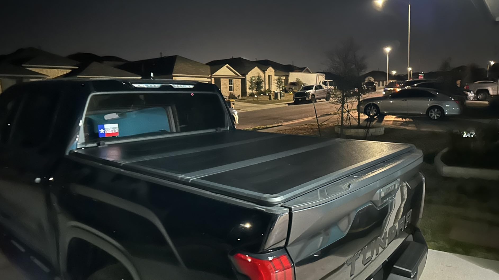 Toptiny Hard Folding Truck Bed Tonneau Cover HTF034 Fits 2022-2026 Toyota Tundra 5'6
