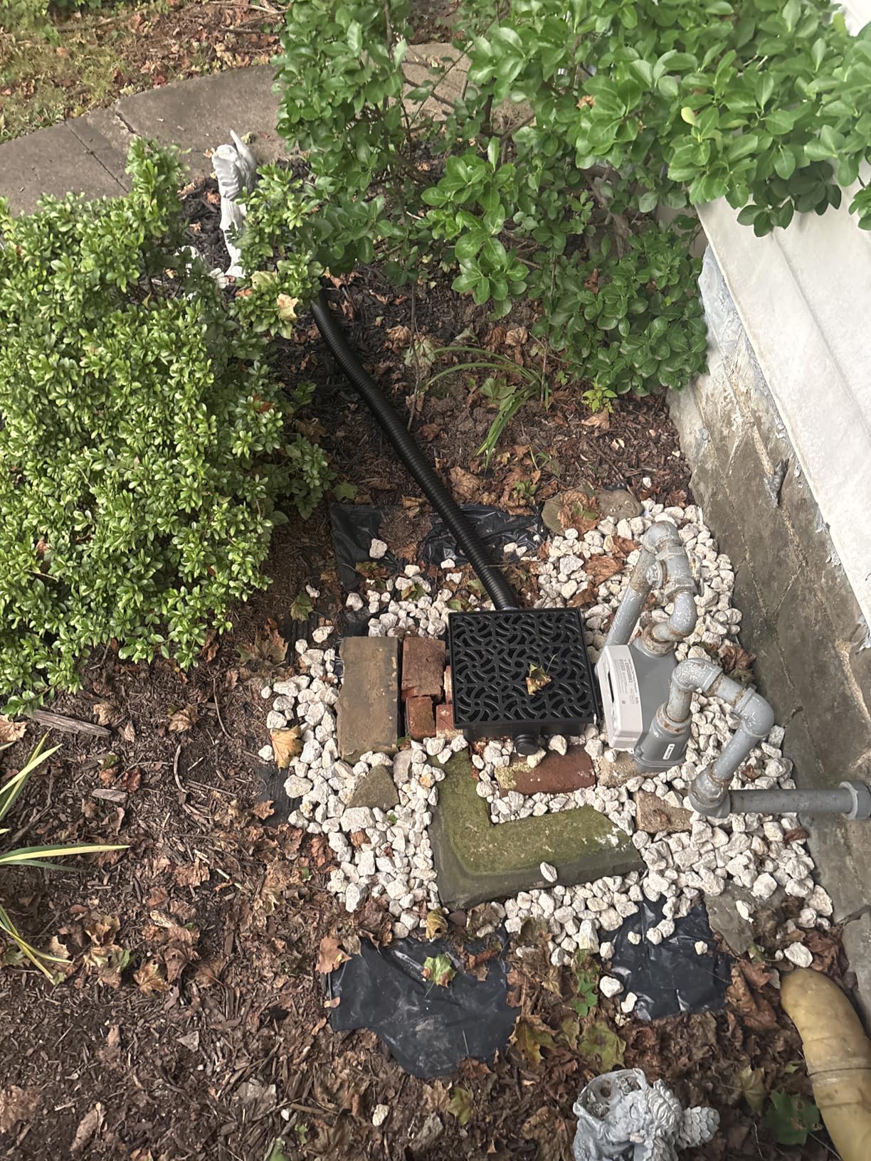 NAACOO Gutter Downspout Extensions, Upgraded 12x12in Catch Basin Low Profile Downspout Extender | No Deep Dig French Drain, Flexible Pipe Extension to 8.2ft, Protect House Foundation customer photo 2