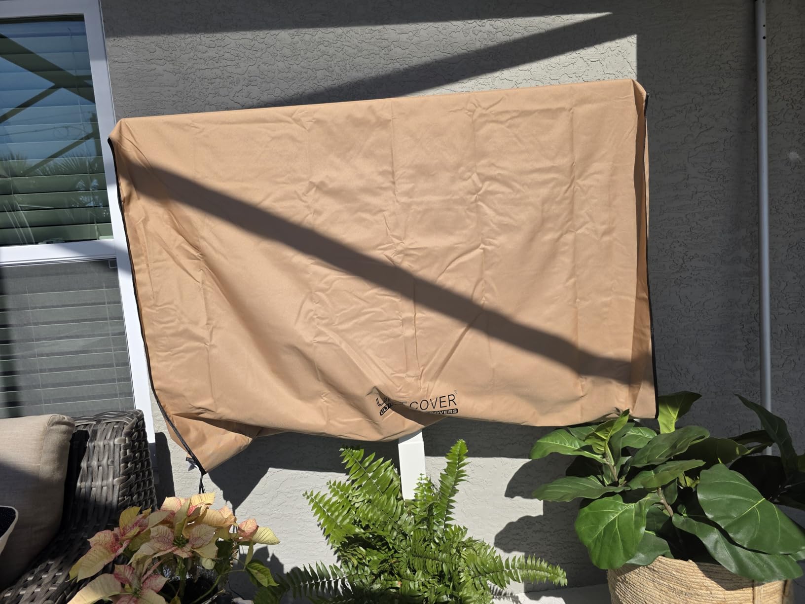 ULTCOVER Waterproof Outdoor TV Cover for 28-32 inch Outside Flat Screen Televisions with Mounts and Stands customer photo 2