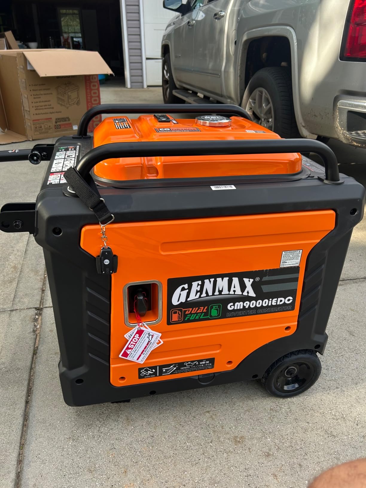GENMAX Portable Generator, 9000W Super Quiet Dual Fuel Portable Engine with Parallel Capability, Remote/Electric Start customer photo 1
