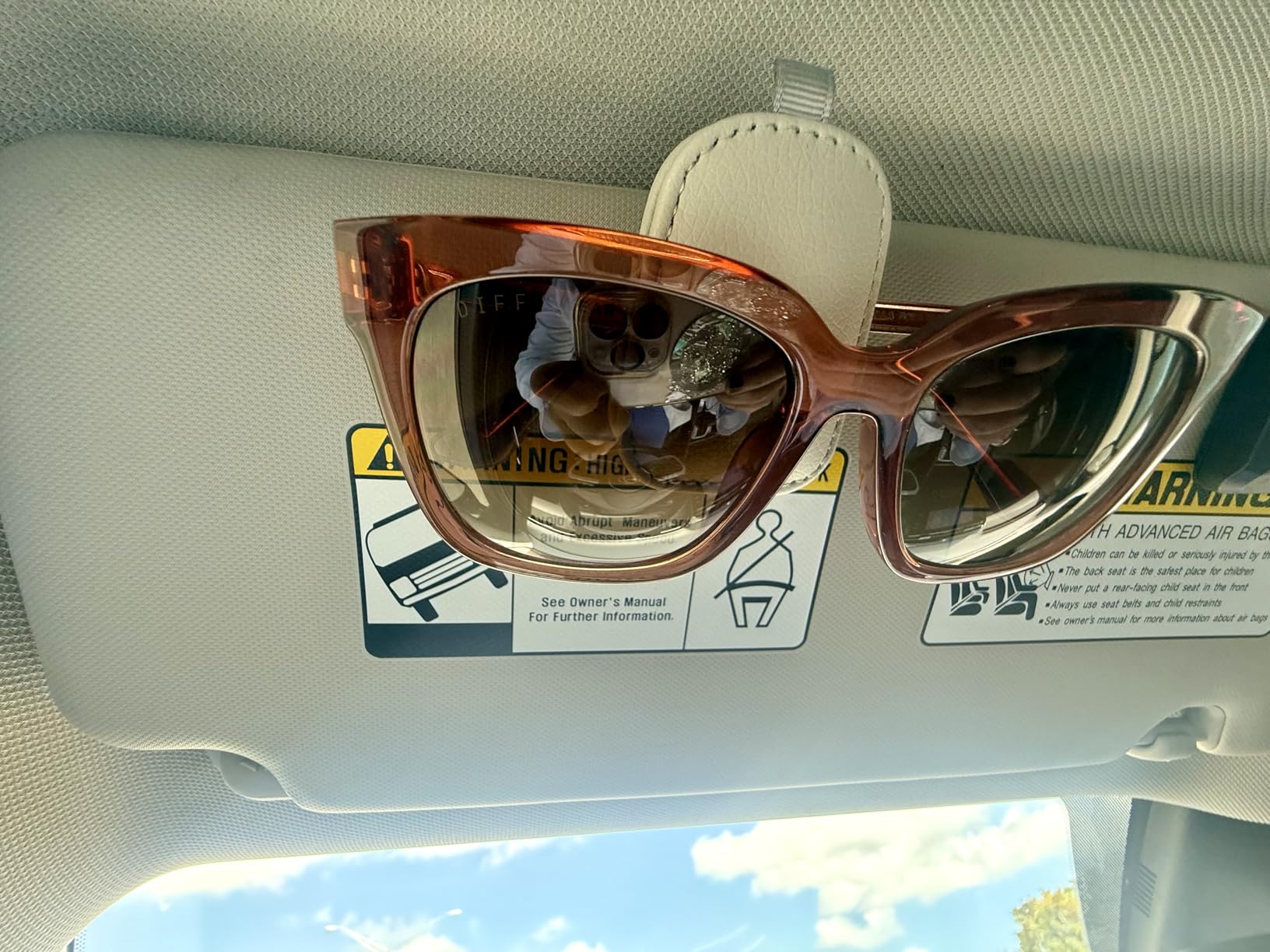Yuoyar Sunglass Holder for Car, Magnetic Leather Sunglasses Holder and Ticket Card Clip, Car Visor Accessories, 2 Packs (Silver Grey) customer photo 1