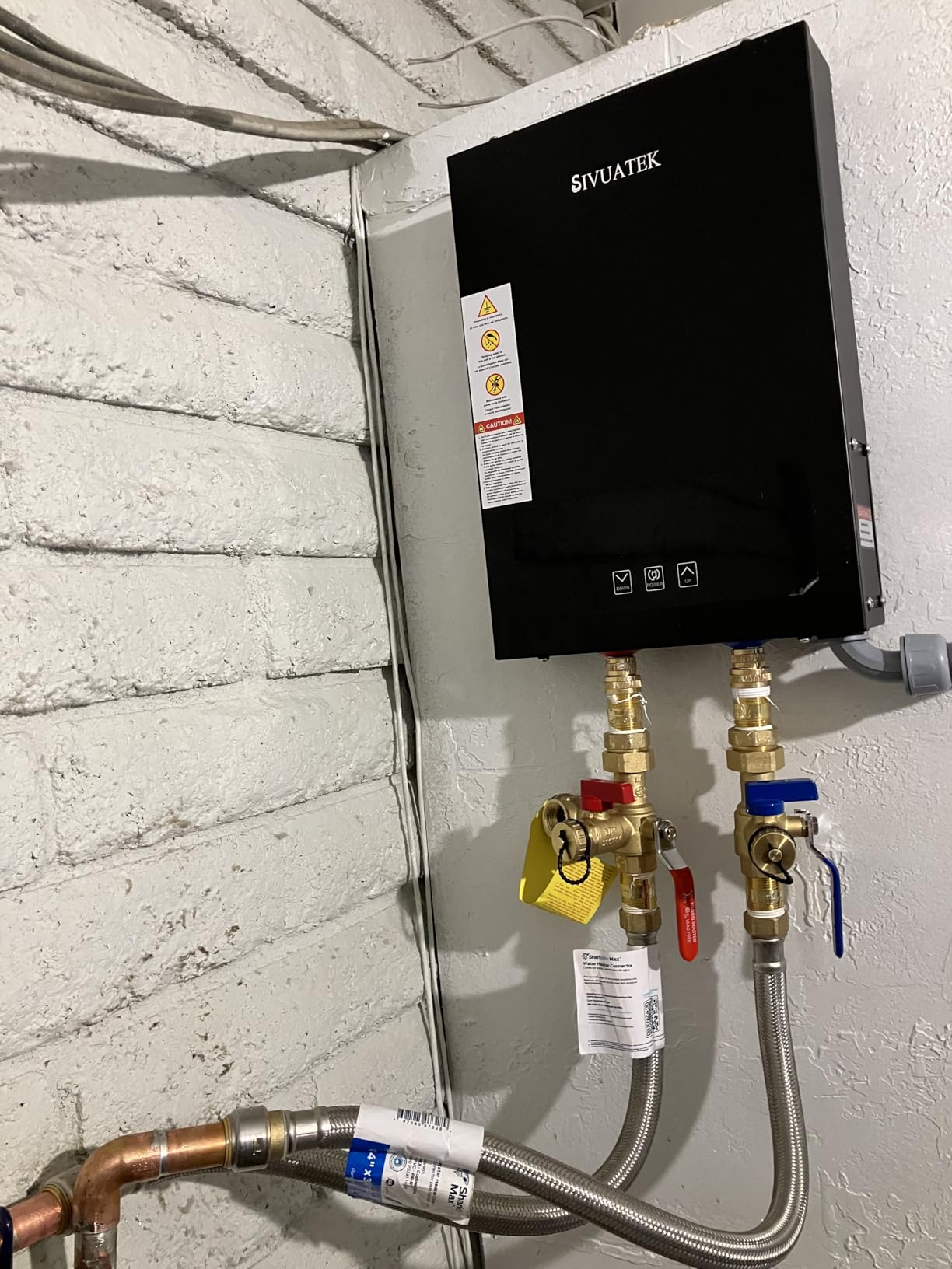 Electric Tankless Water Heater SIVUATEK 18kW, 240V - On-Demand Hot Water for Whole House - ETL Certified, Self Modulating - Compact Design for Easy Installation - for 3 Point of Use Hot Water customer photo 2