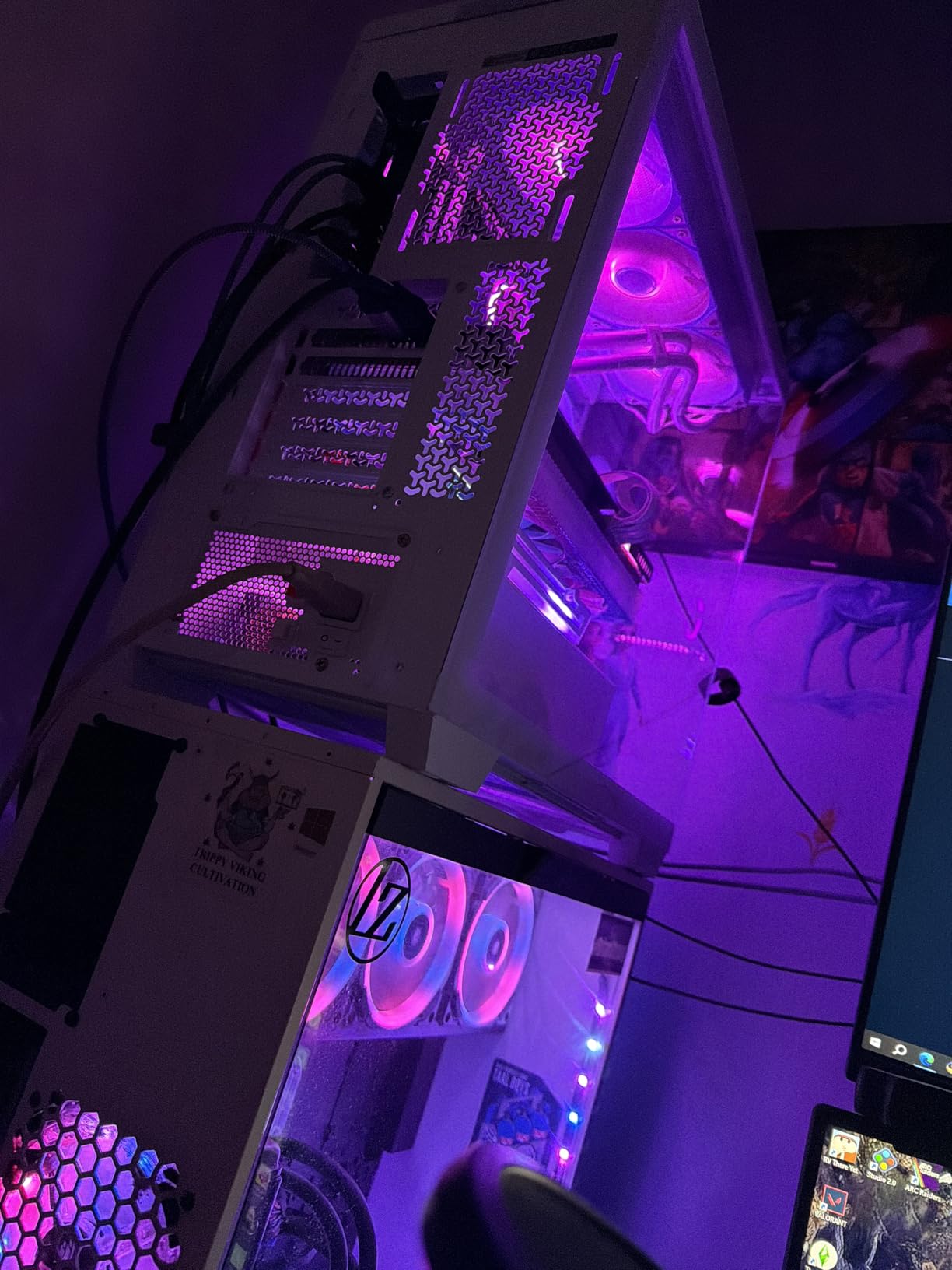 Redragon RGPS-850W 80+ Gold 850 Watt Power Supply w/Upgraded ATX 3.1 & PCIe 5.1 Fully Modular, 12VHPWR Cable Included, 100% Japanese Capacitors, Smart ECO Low Noise RGB Fan, Compact 160mm Size customer photo 1
