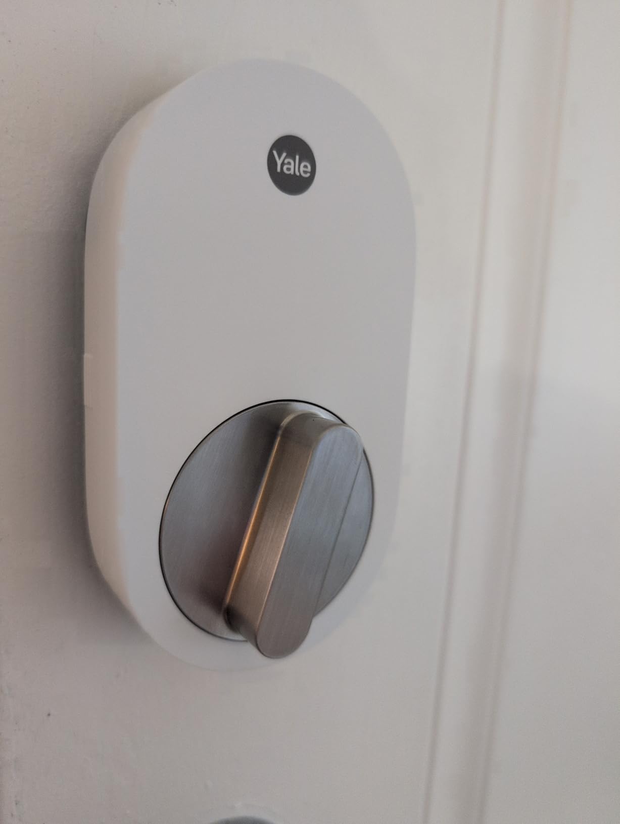 Yale Matte Black Keyed Deadbolt Smart Lock with Google Matter, YRD510-MT1-BLK customer photo 1