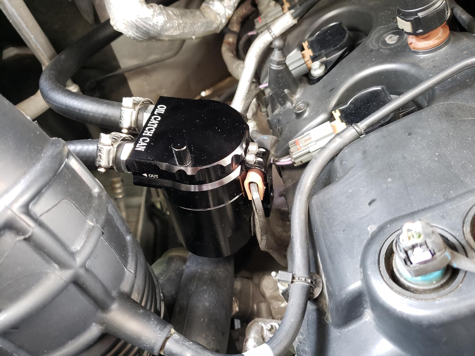 350ml Aluminum Oil Catch Can Polished Oil Separator Tank Compatible with Ford F150 2.7EB 3.5EB 5.0L Passenger Side 2011-2021, Expedition 3.5L EcoBoost 2018-2021, Raptor 3.5L Ecoboost 2017-2021,Black customer photo 1
