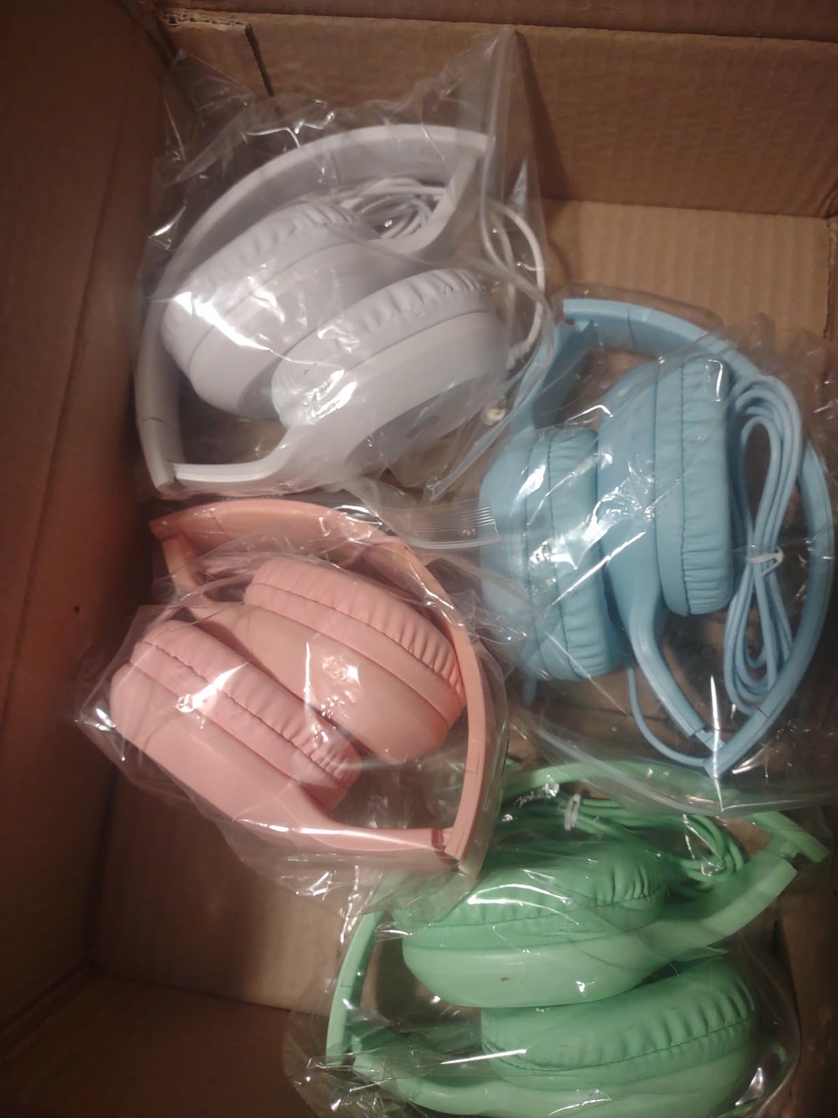 Kids Headphones for School Bulk Set 5-Pack On-Ear, 3.5mm, Wired Headphones for Schools & Libraries - Adjustable, Cushioned Wired Kids customer photo 2