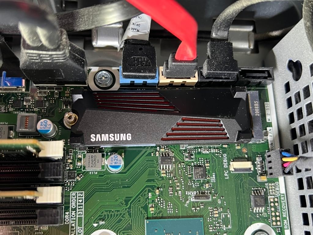 Samsung 990 PRO Heatsink SSD 1TB, NVMe M.2, Speeds Up to 7,450MB/s, Best for PlayStation 5 (PS5 SSD) Console Expansion customer photo 2