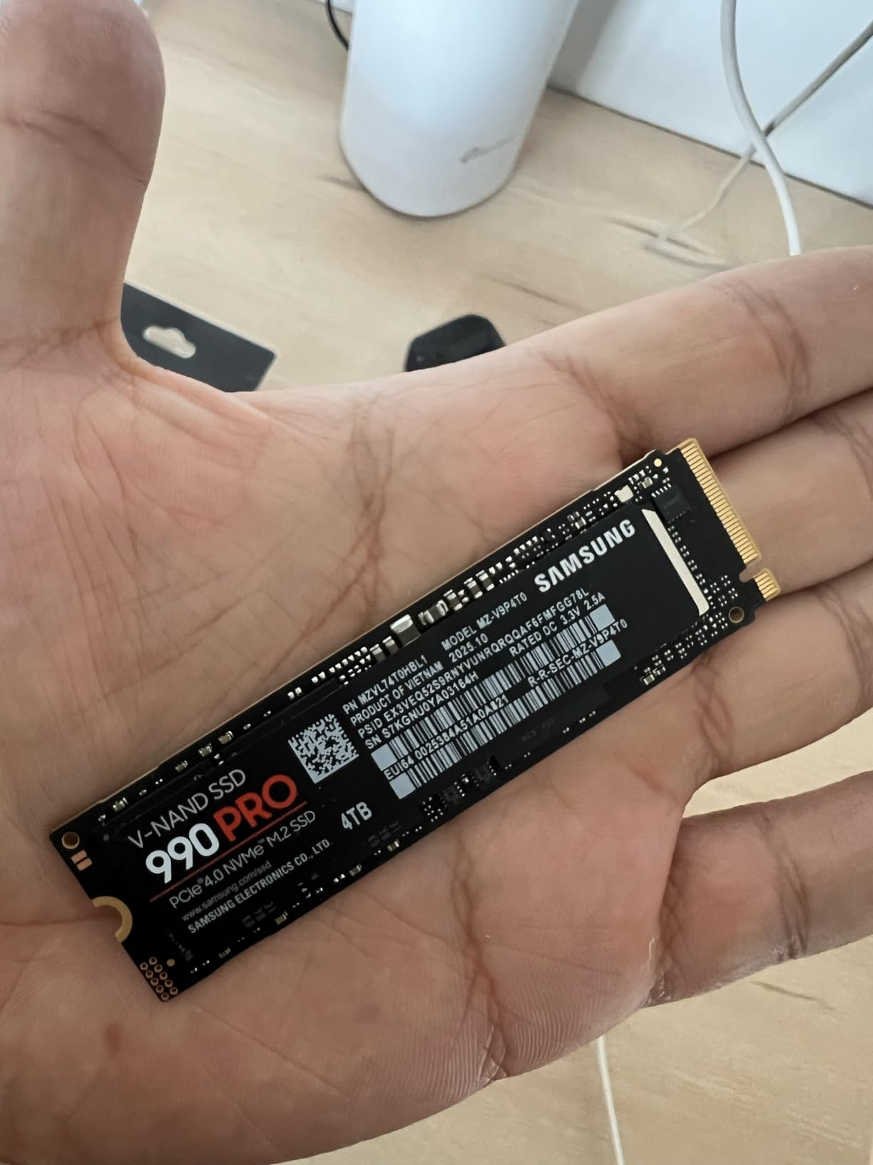 Samsung 990 PRO SSD 2TB NVMe M.2 PCIe Gen4, M.2 2280 Internal Solid State Hard Drive, Seq. Read Speeds Up to 7,450 MB/s for High End Computing, Gaming, and Heavy Duty Workstations customer photo 1