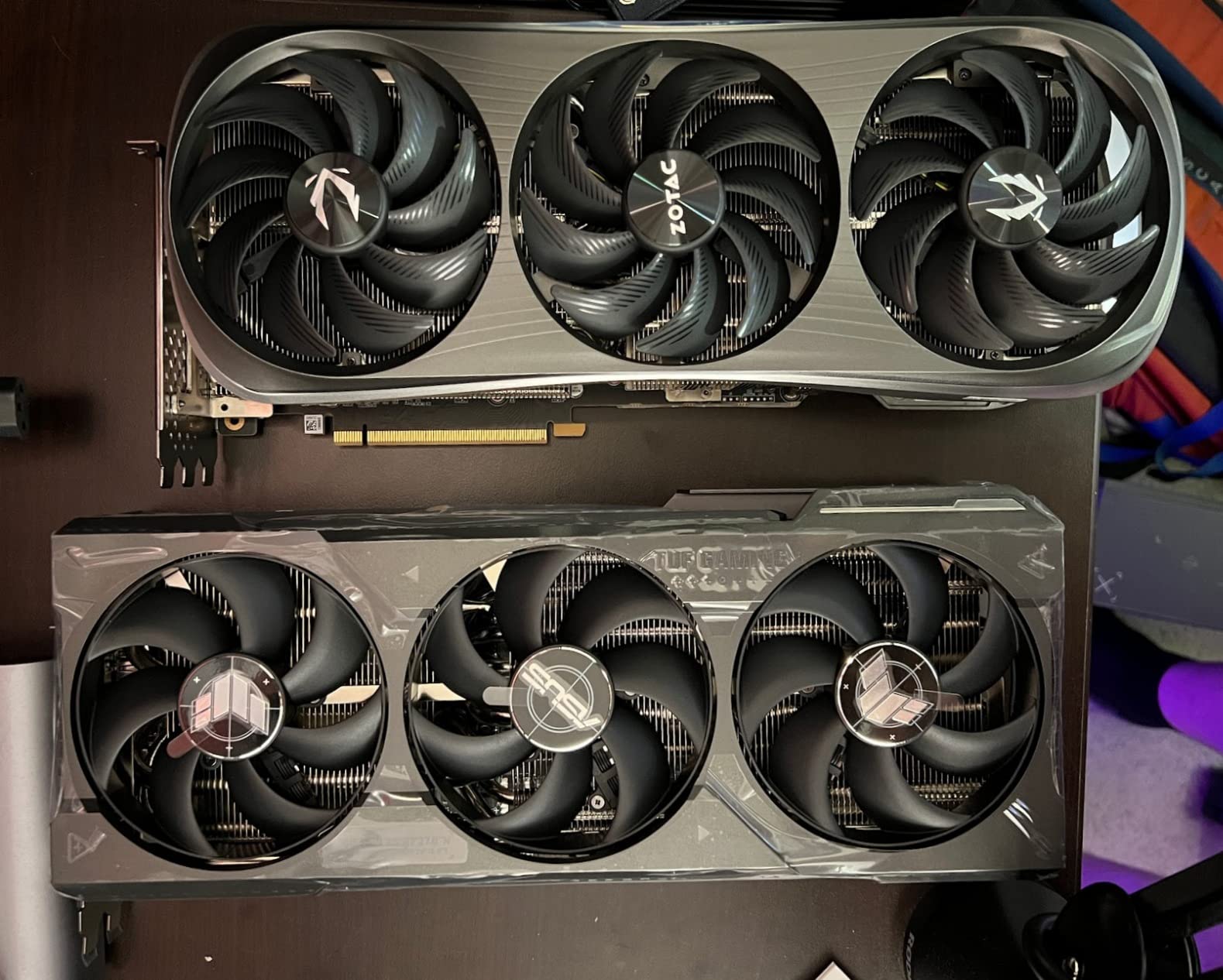 ASUS ROG Strix GeForce RTX 4080 OC Edition Gaming Graphics Card (PCIe 4.0, 16GB GDDR6X, HDMI 2.1a, DisplayPort 1.4a) customer photo 1