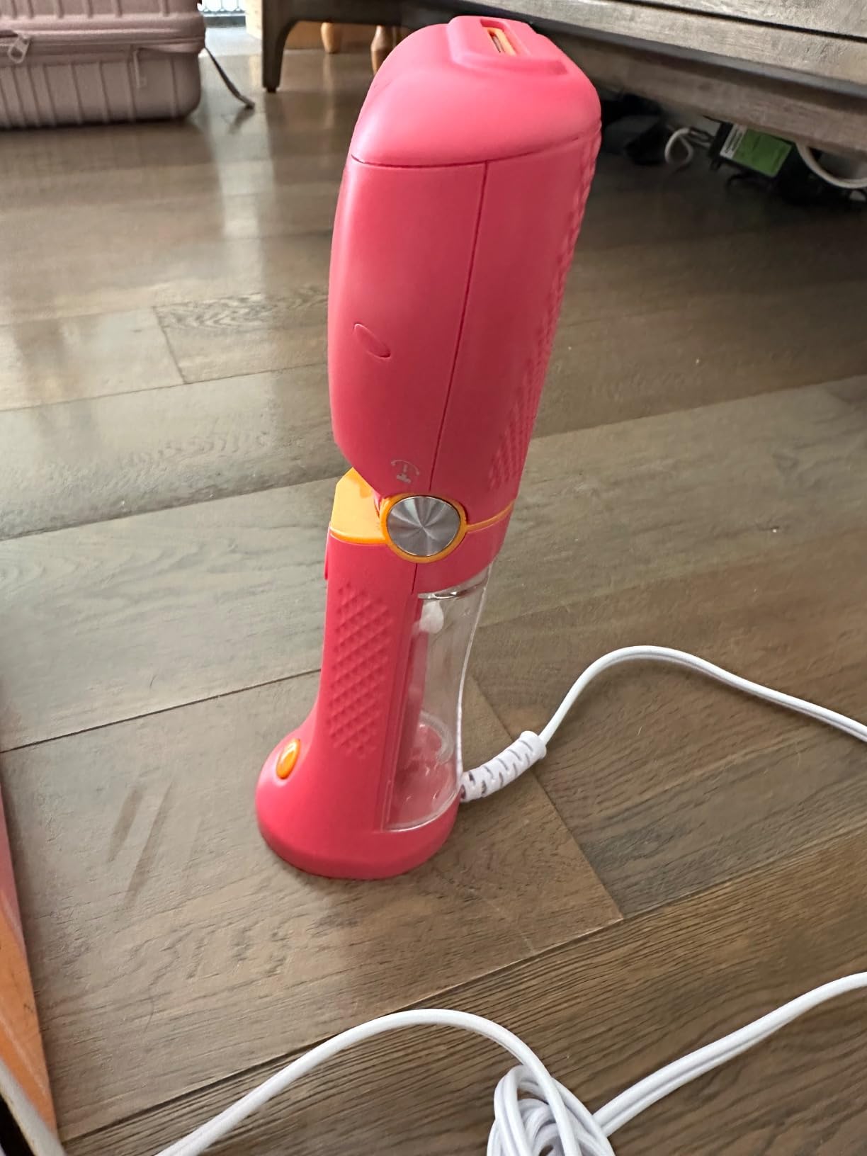 Conair Handheld Garment Steamer for Clothes - Power Steam: Small Size, Big Power - Great for Home, Office, or Travel with Dual Voltage for Worldwide Use, Mint Green customer photo 2