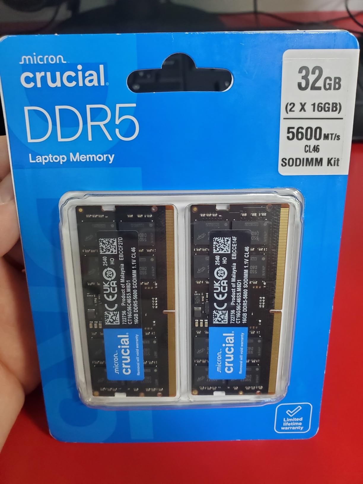 Crucial 32GB DDR5 RAM Kit (2x16GB), 5600MHz (or 5200MHz or 4800MHz) Laptop Memory 262-Pin SODIMM, Compatible with Intel Core and AMD Ryzen 7000, Black customer photo 2