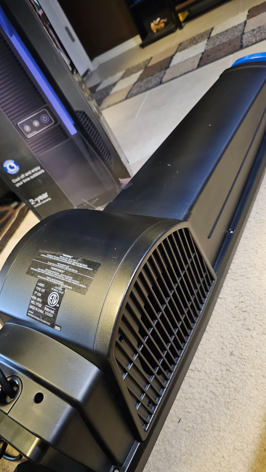 Lasko Misto Outdoor Misting Tower Fan, 4-Speeds, Internal Oscillation, for Decks, Patios and Porches, Black, YF300, Large customer photo 2