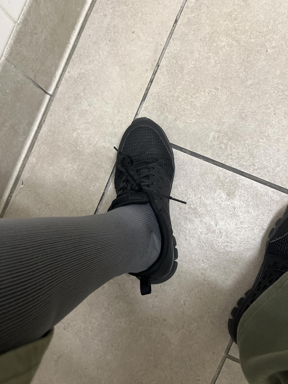 4 Pairs Compression Socks for Women Circulation-Best Support for Nurses,Running,Athletic,Travel customer photo 2