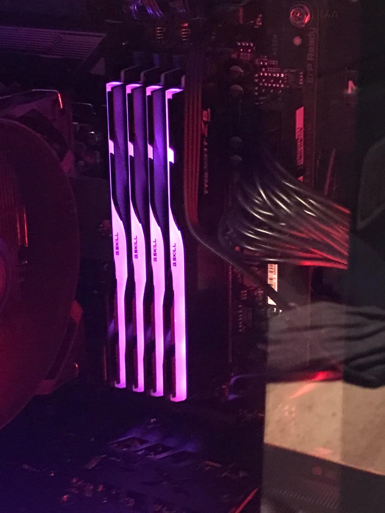 G.SKILL Trident Z5 RGB Series DDR5 RAM (Intel XMP 3.0) 32GB (2x16GB) 7200MT/s CL34-45-45-115 1.40V Desktop Computer Memory - Matte Black (F5-7200J3445G16GX2-TZ5RK) customer photo 1