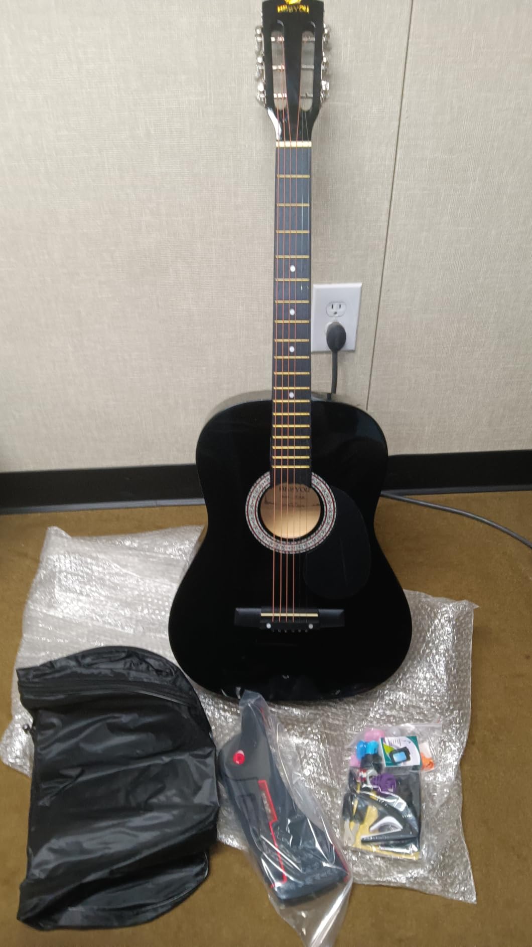 Acoustic Guitar 38