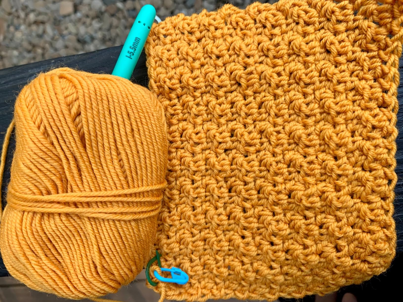 Sunny Cat 100% Pure Merino Wool Yarn for Knitting - 6pcs Merino Wool Yarn for Knitting and Crocheting - 1.8oz(10.8oz) Wool Skeins - Light/DK Weight -130yrds (780yrds Total) (01 Milky White) customer photo 2