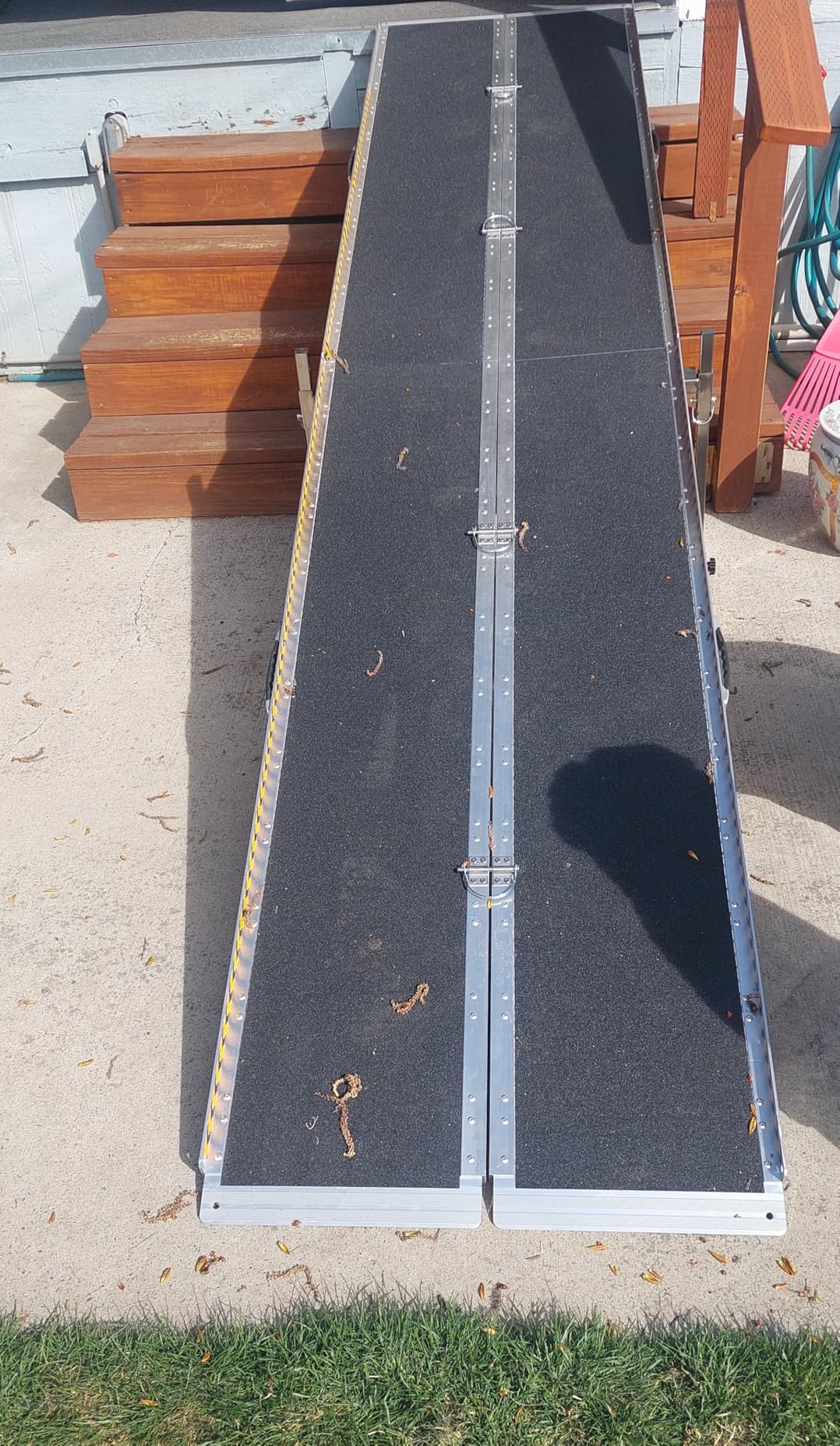 VNN Portable Wheelchair Ramp 6FT, Seamless Non-Slip Aluminum Ramps for Wheelchairs for Home, Handicap Wheelchair Ramps for Home Steps, Aluminum Loading Dock Plates, Doorways customer photo 1