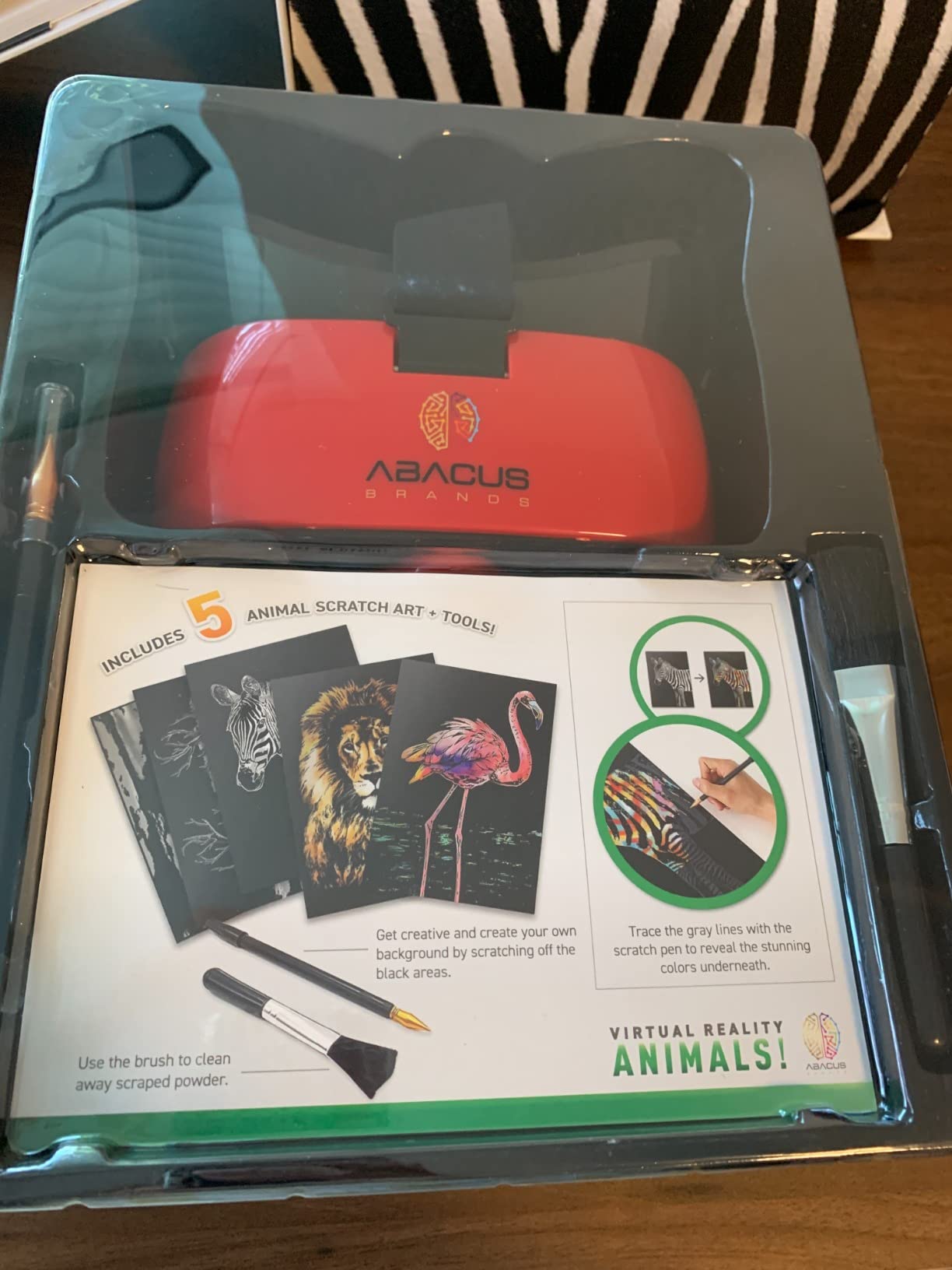 Abacus Brands Virtual Reality Animals! Gift Box - Illustrated Interactive VR Book and STEM Learning Activity Set - for Ages 8 and Up customer photo 2