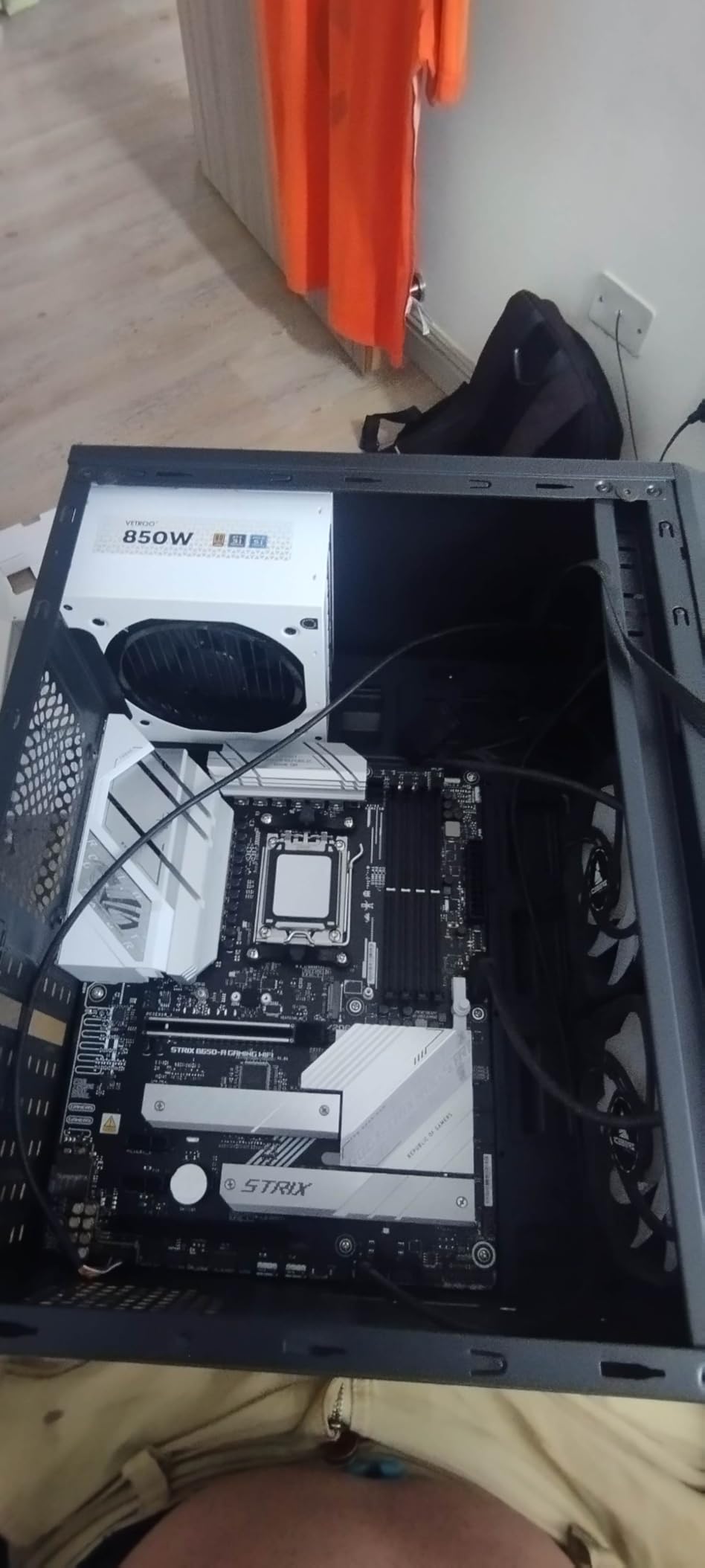 Vetroo 1000W White Power Supply ATX 3.1 Ready Dual PCIe 5.1, 80 Plus Gold Full Modular, Eco Mode with 120mm FDB Fan, Compact Size, 10 Year Warranty for Gaming PC customer photo 2