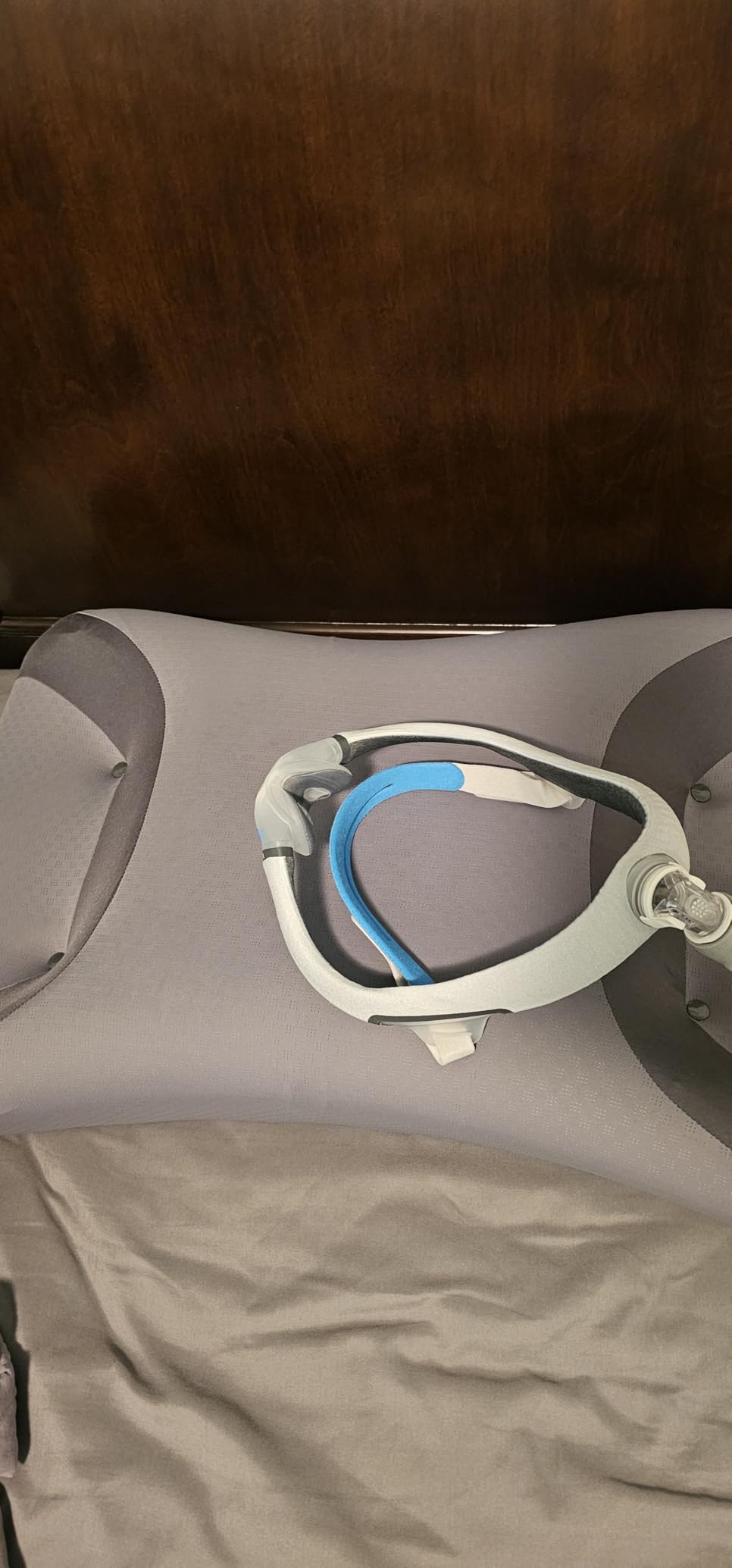 IKSTAR Cooling CPAP Pillow for Side Sleepers - Sleep Apnea Pillow for CPAP User - Reduce Air Leak/Hose Tangle/Mask Pressure - Memory Foam Neck Support Nasal Pillows Side/Back/Stomach Sleeper customer photo 1