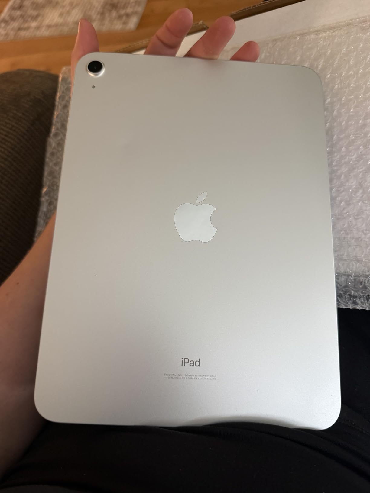 2022 Apple iPad (10.9-inch, Wi-Fi, 64GB) - Silver (Renewed) customer photo 1