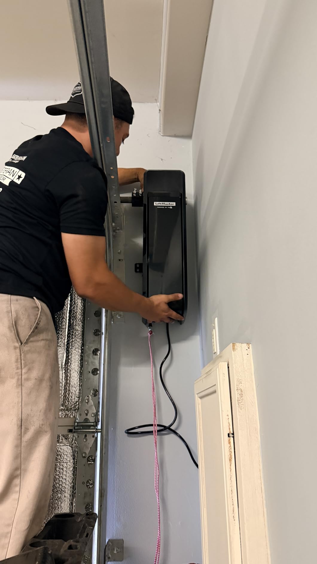 Liftmaster 98022 Premium Series Jackshaft Garage Door Opener Battery Backup, WiFi customer photo 1