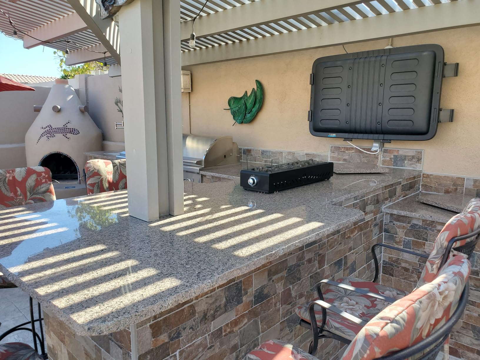 The TV Shield E-Series 44-55 Inch Outdoor TV Enclosure - Weatherproof Lockable Hard Cover with UV-Resistant ASA Polymer - Includes TV Mount customer photo 1