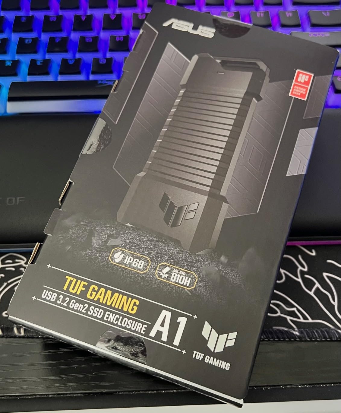ASUS TUF Gaming A1 External M.2 NVMe SATA PCIe SSD Enclosure - USB-C, M.2 Q-Latch for Easy Installation, Drop Resistance, IP68 Water and dust Resistance, PS5 and Xbox Support,Black customer photo 2
