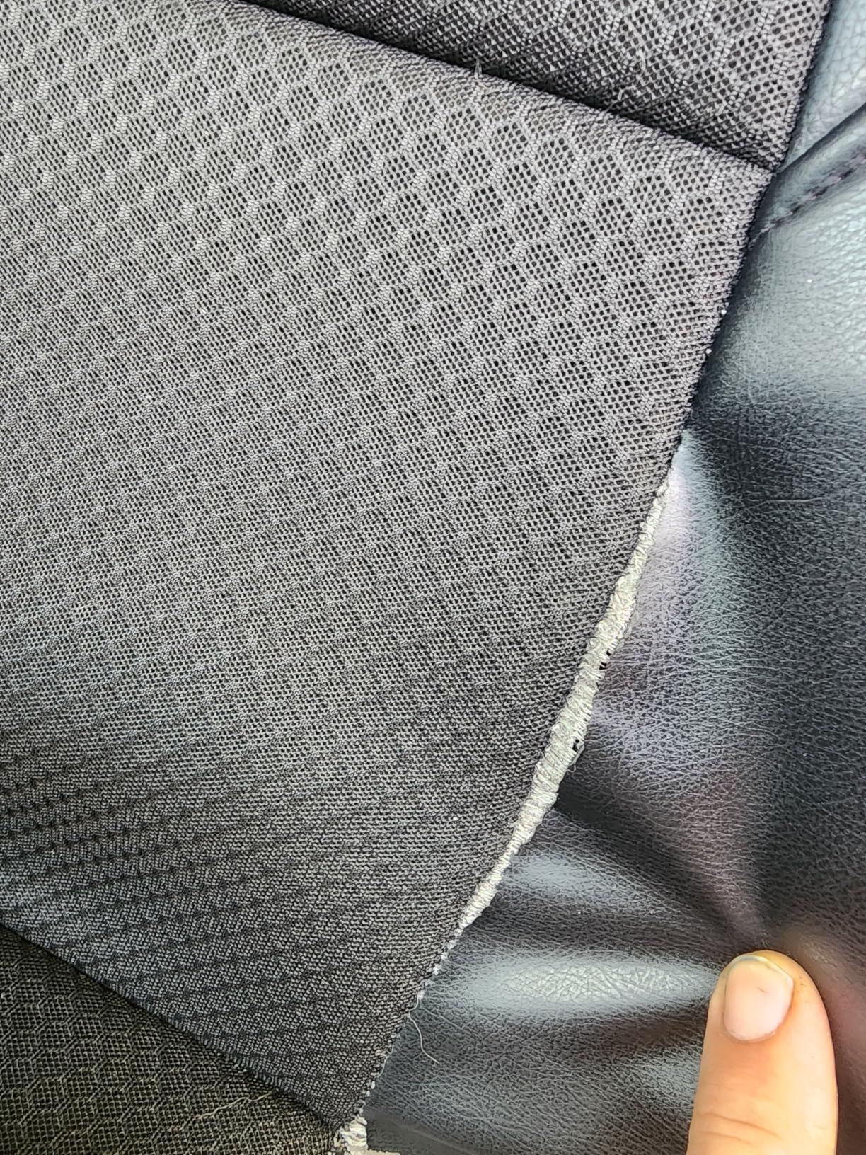 Skechers Men's Memory Foam Seat Covers, Air Cool Mesh Thick Car Seat Covers, Car Seat Covers Front Seats Airbag Compatible, Universal Automotive Comfort for Most Cars, Vans, Trucks, SUV,Black customer photo 1
