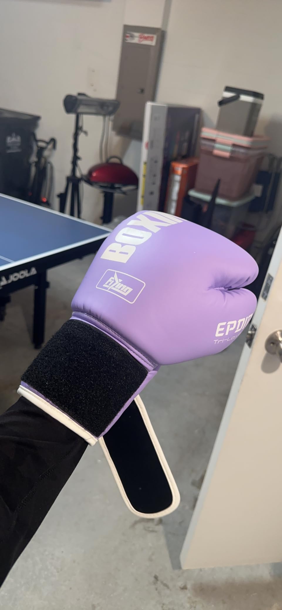 FIVING Pro Style Boxing Gloves for Women, PU Leather, Training Muay Thai, Sparring, Fighting Kickboxing, Adult Heavy Punching Bag Gloves Mitts Focus Pad Workout for Ladies customer photo 2