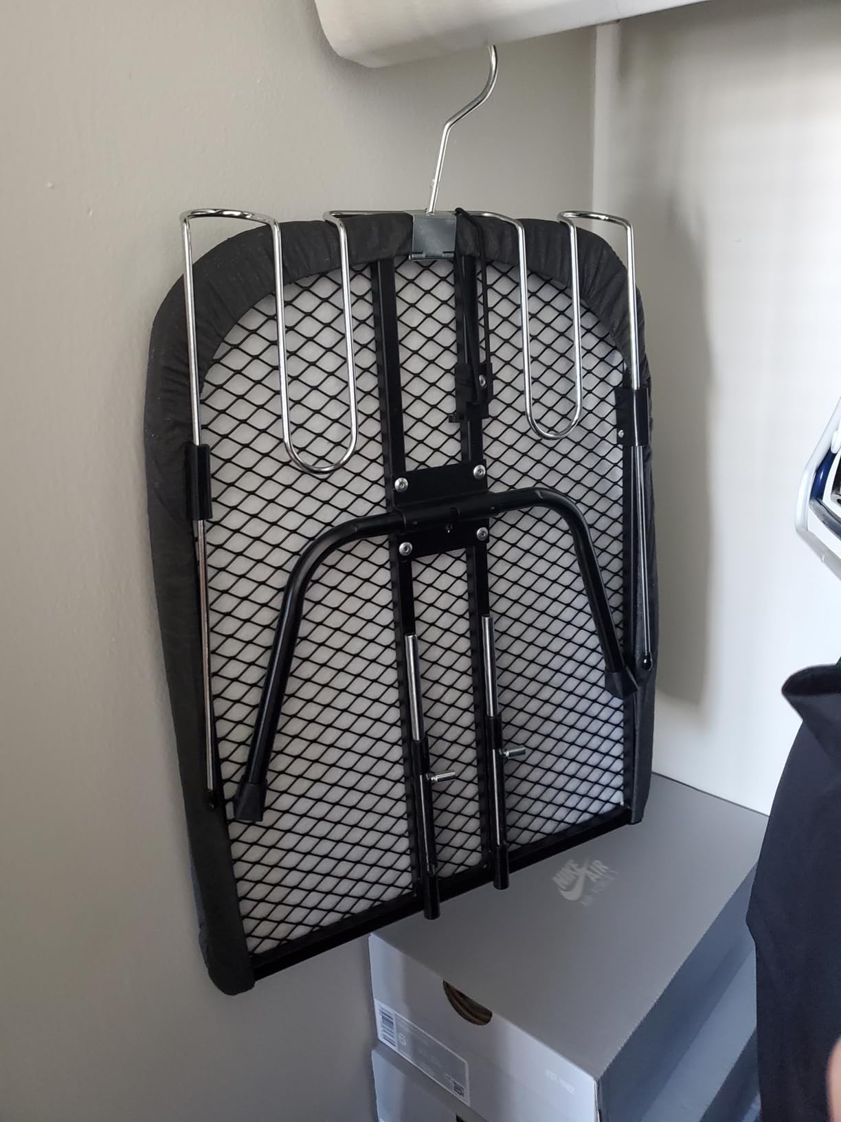 Metal Mesh Panel Tabletop Ironing Board | Foldable Iron Board | Heavy Duty Small Iron Board with Heat Resistant Cover and 100% Cotton 8mm Thicken Pad customer photo 1