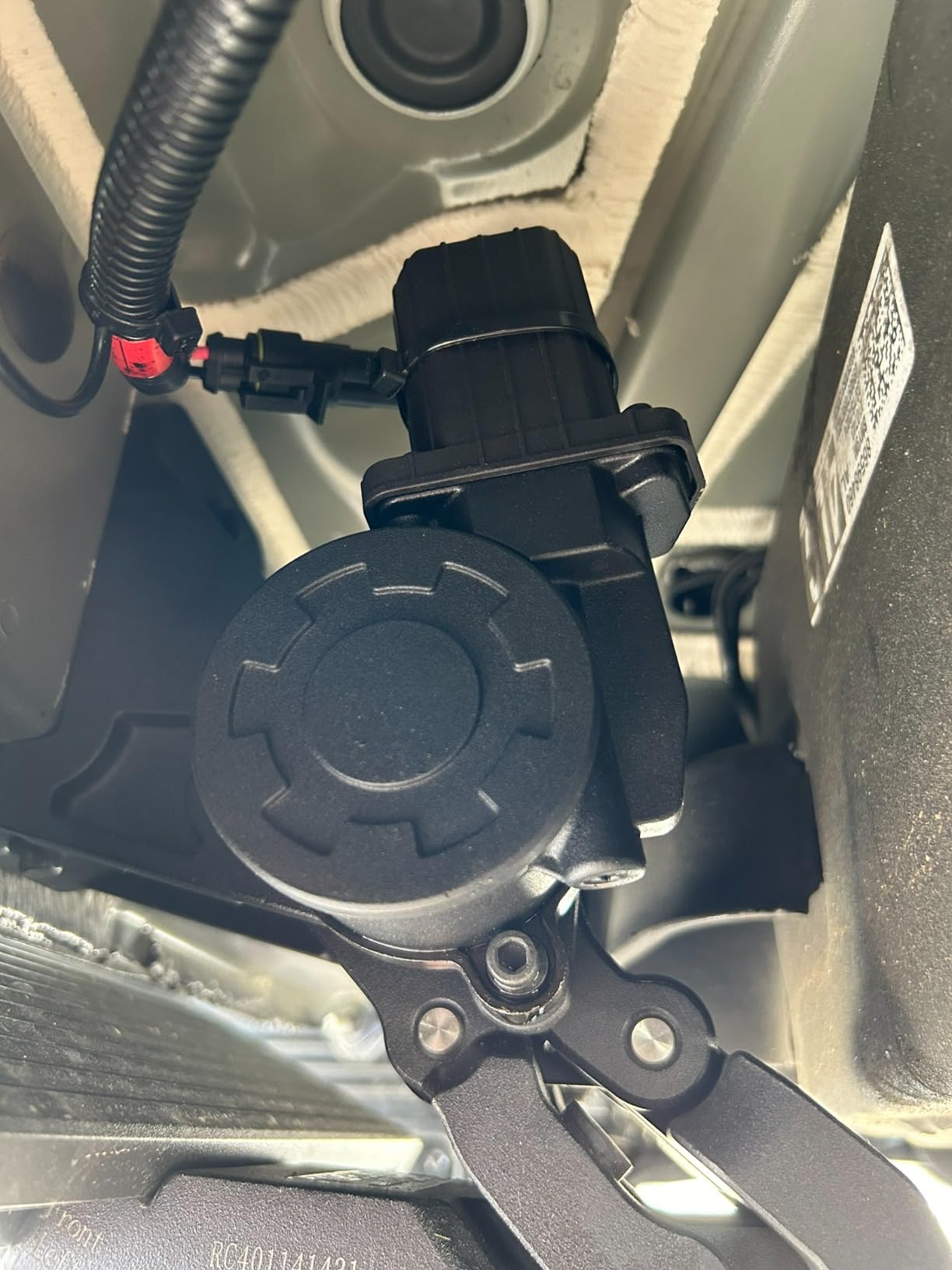Rough Country Power Running Boards for Chevy Silverado & GMC Sierra 1500/2500HD/3500HD (2019-2026) Crew Cab - Dual-Motor Electric Retractable Side Steps with LED Truck Step Lights customer photo 2