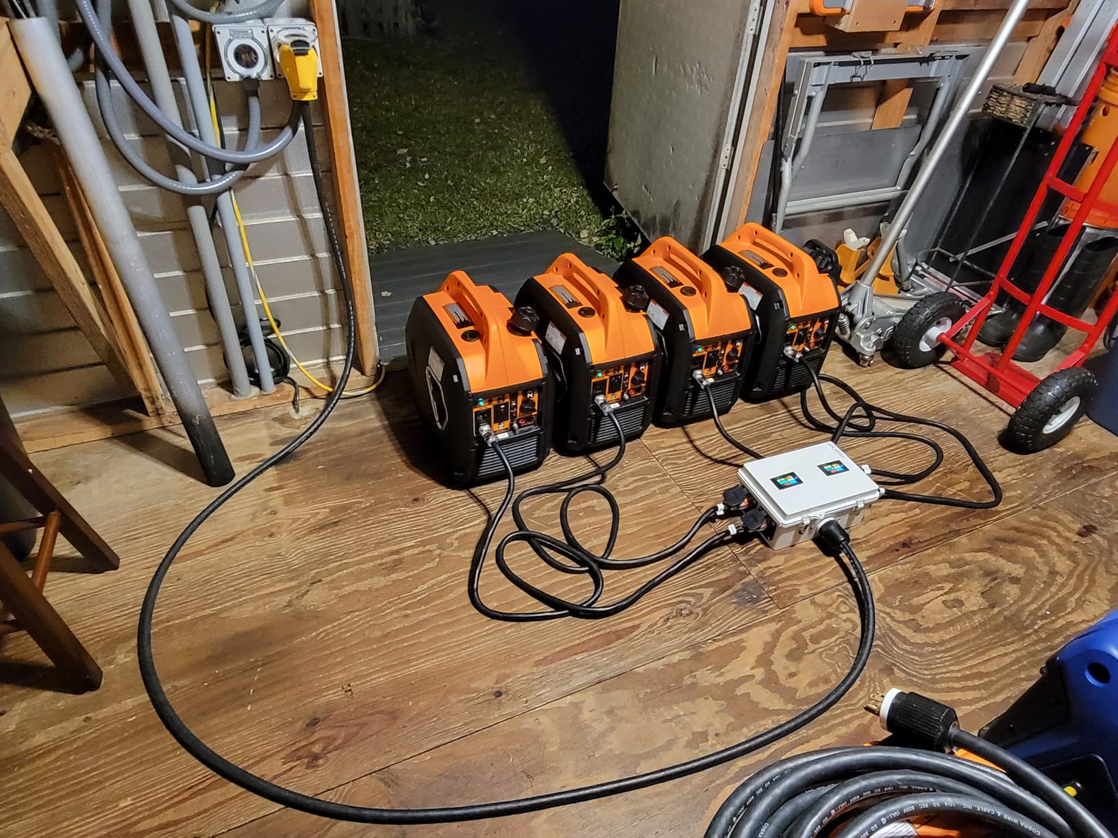 WEN Quiet and Lightweight 4800-Watt RV-Ready Portable Inverter Generator with Fuel Shut Off (56477i) customer photo 1