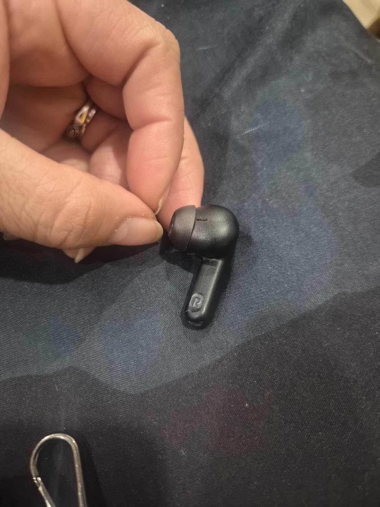 JBL Tune Flex - True Wireless Noise Cancelling Earbuds with Smart Ambient Technology, 32H Battery, IPX4 Rated customer photo 2