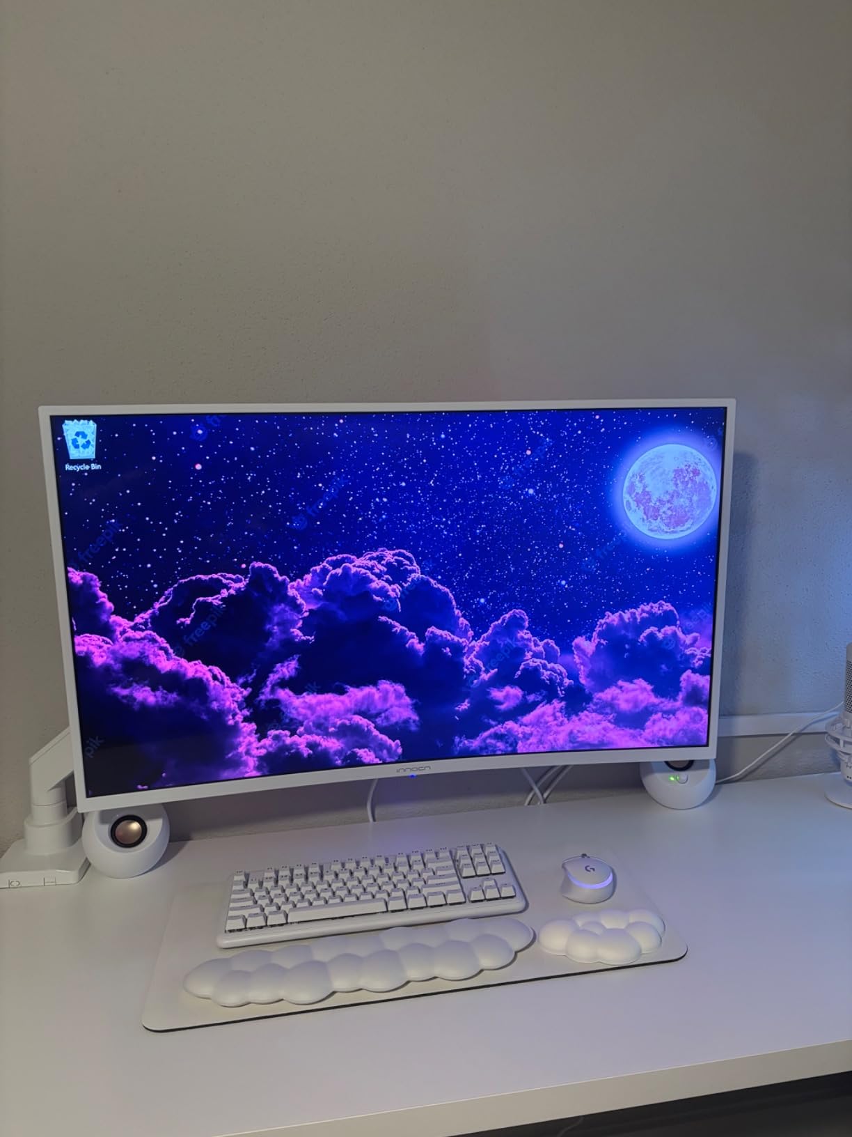 Pixio PS2D Ultrawide Heavy-Duty Premium Dual Monitor Arm Stand Desk Mount - Fits up to 35 inches Two Monitors, Weights up to 33 lbs Each, Height Adjustable, Compatible with VESA 75x75mm 100x100mm customer photo 2