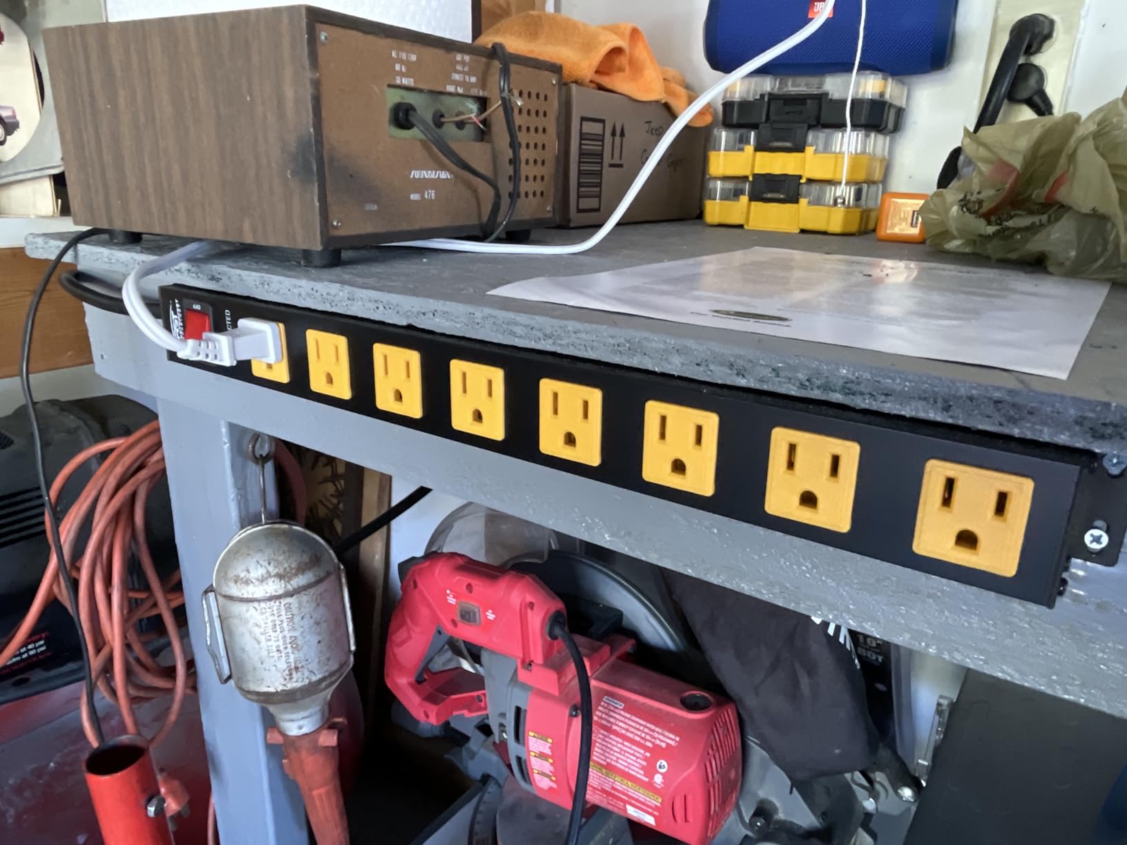 CRST 8 Outlet Metal Heavy Duty Power Strip, 2100J Surge Protector with 6FT Cord, 15A/1875W Wide Spaced Mountable Industrial Power Strip for Garage/Workshop/Office customer photo 1