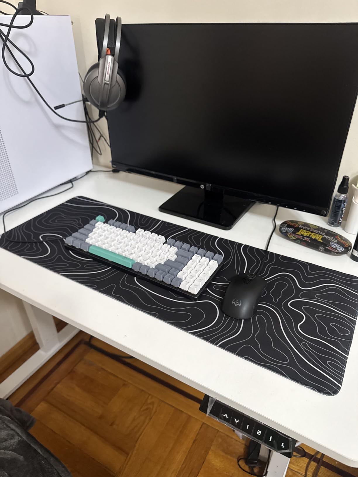 DIGSOM Mouse Pad Gaming Mousepad 31.5 x 11.8in Large Mouse Pad for Keyboard and Mouse with Anti-Slip Rubber Base, Keyboard Pad XL Mouse Mat for Home and Office(Black with White Topographic Line) customer photo 1