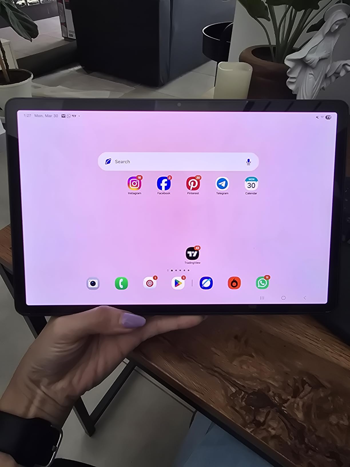 Galaxy Tab S9 11 inch 256GB WiFi 7 Android AI Tablet, Snapdragon 8 Gen 2 Processor, AMOLED Screen, Durable Design, S Pen Included, Long Battery Life, Auto Focus Camera, Graphite customer photo 2